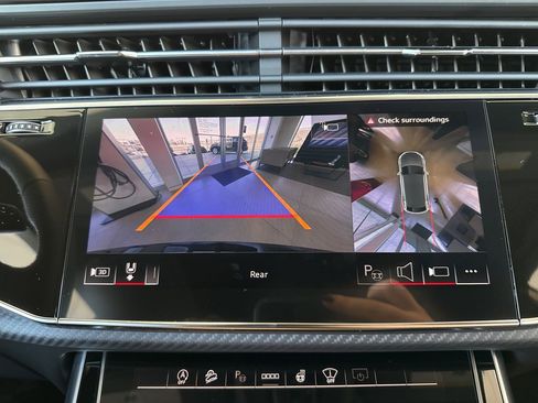 New 2026 Audi SQ8 Prestige image 27
