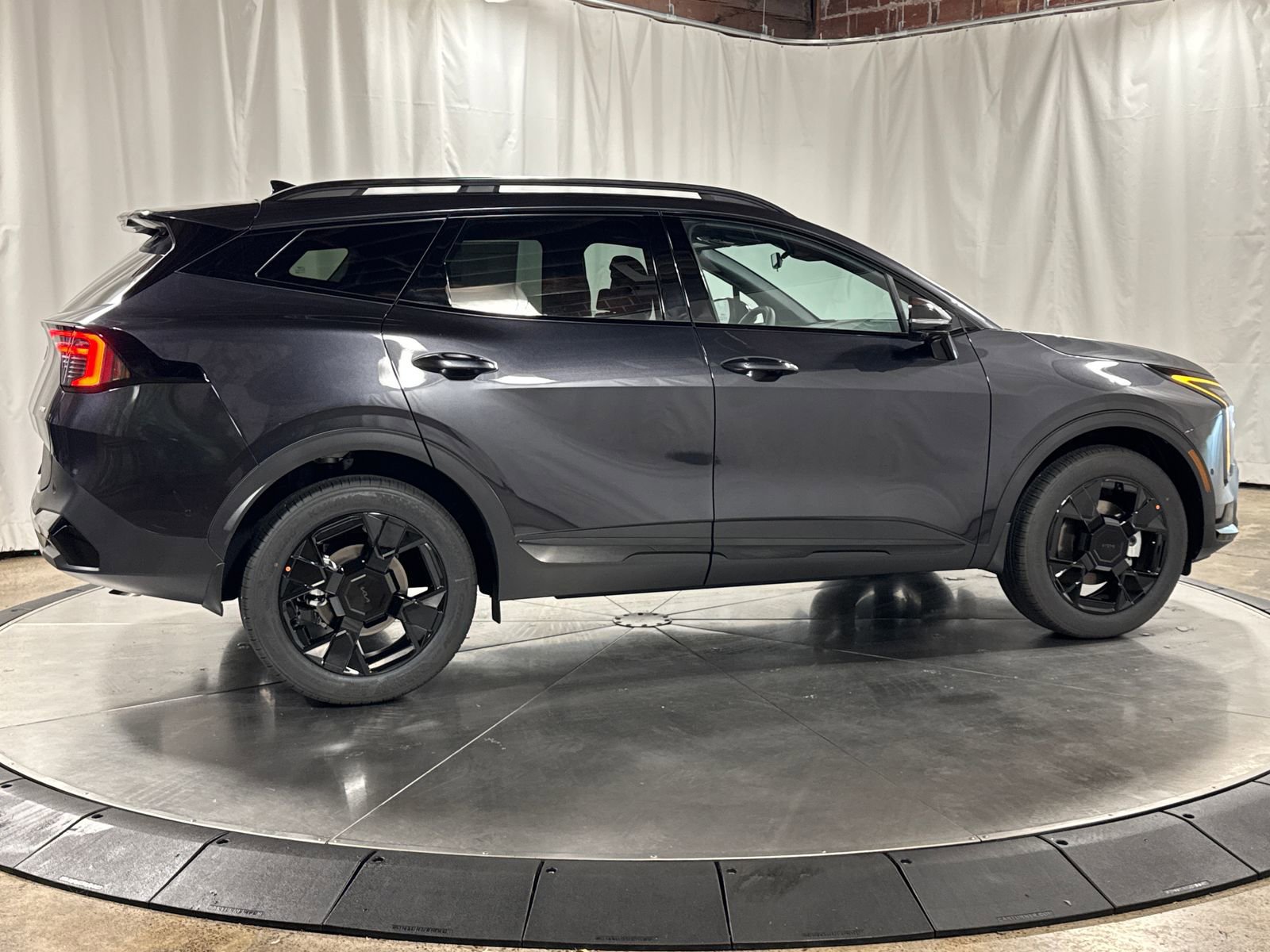 New 2026 Kia Sportage X-Line AWD/4WD image 9