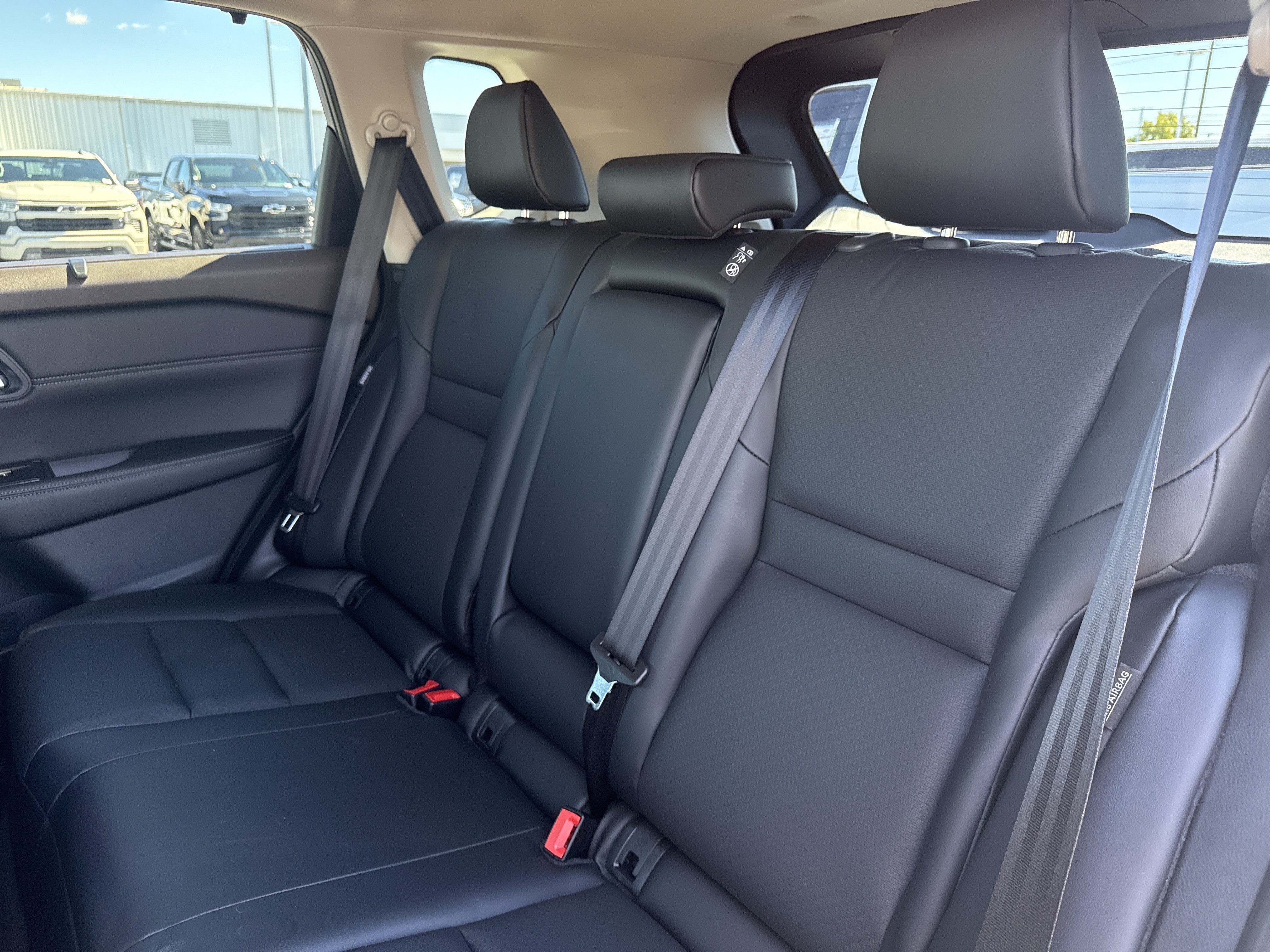 Used 2023 Nissan Rogue SV w/ SV Premium B Package FWD image 23