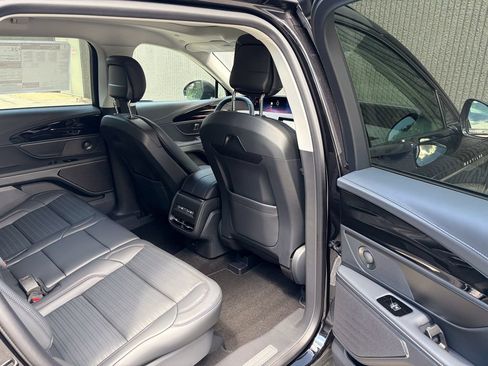 New 2026 Lincoln Nautilus Reserve w/ Jet Appearance Package AWD/4WD image 21