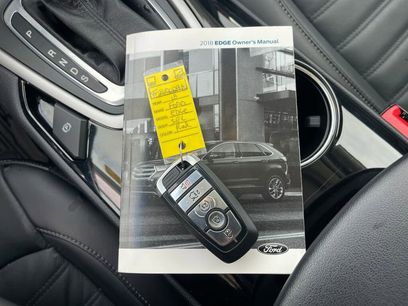 Used 2018 Ford Edge SEL w/ Equipment Group 201A