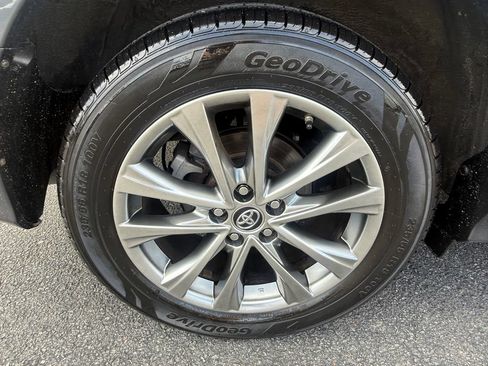 Used 2017 Toyota RAV4 Platinum w/ All Weather Liner Package AWD/4WD image 33