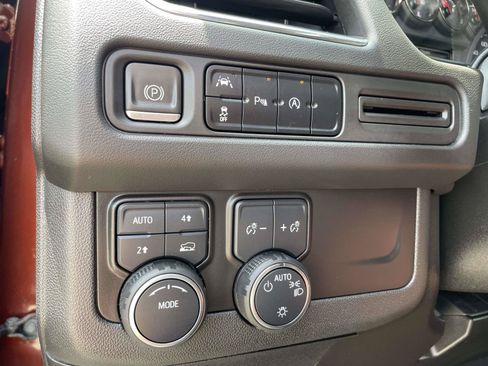 Used 2023 Chevrolet Tahoe LS w/ Driver Alert Package AWD/4WD image 16