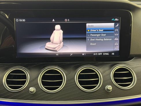 Used 2019 Mercedes-Benz E 300 image 30