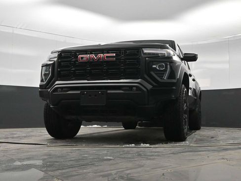 Used 2024 GMC Canyon Elevation w/ Convenience Package image 32