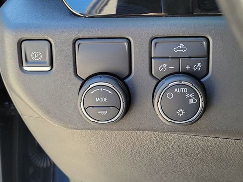 Certified 2022 Chevrolet Silverado 1500 LT image 18