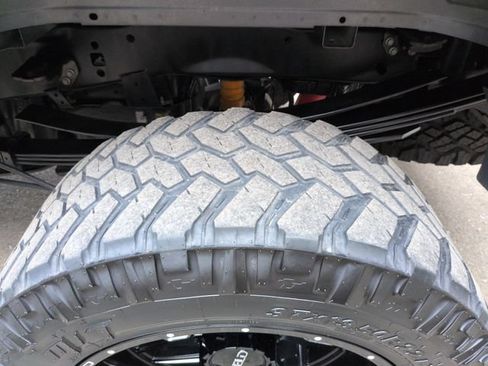 Used 2022 Ford F250 Lariat w/ Tremor Off-Road Package AWD/4WD image 29
