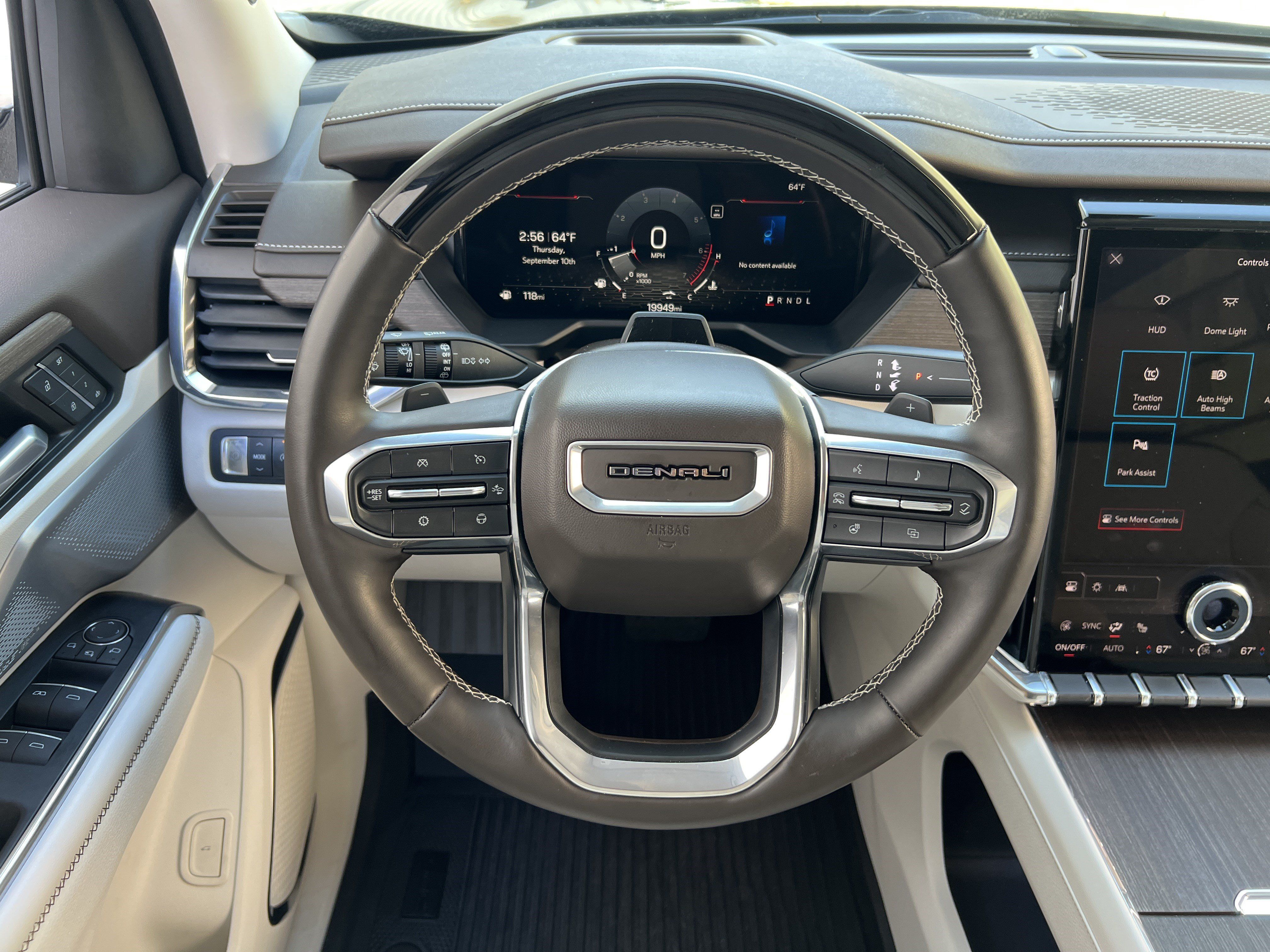 Used 2024 GMC Acadia Denali w/ Super Cruise Package FWD image 29