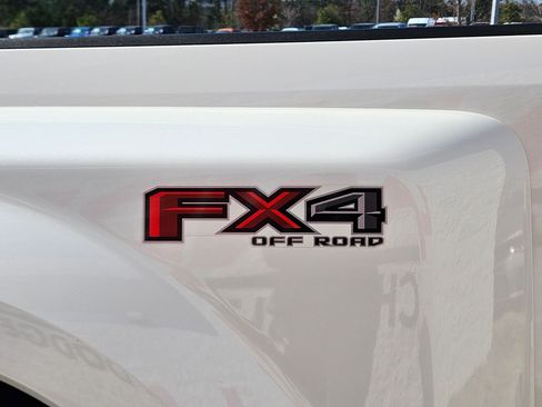 Used 2020 Ford F350 Lariat w/ Lariat Ultimate Package image 30