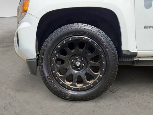 Used 2016 GMC Canyon SLT w/ Driver Alert Package AWD/4WD image 14