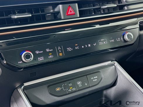 New 2026 Kia Carnival SX Prestige FWD image 11