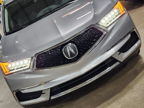 Used 2018 Acura MDX SH-AWD w/ Technology Package image 17