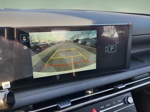 New 2026 Hyundai Tucson SE image 18