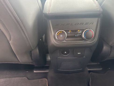 Certified 2026 Ford Explorer Active w/ Active Comfort Package RWD image 26
