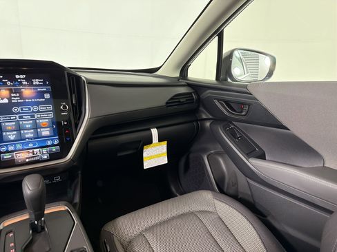 Used 2024 Subaru Crosstrek 2.0i Premium image 26