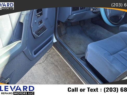 Used 1995 Oldsmobile Cutlass Ciera SL FWD image 19