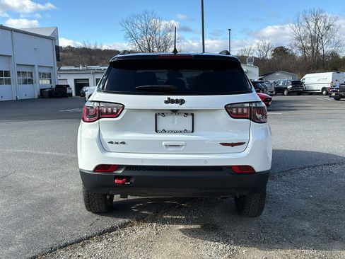 Certified 2024 Jeep Compass Trailhawk image 5
