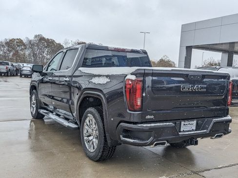New 2026 GMC Sierra 1500 Denali w/ Technology Package AWD/4WD image 9