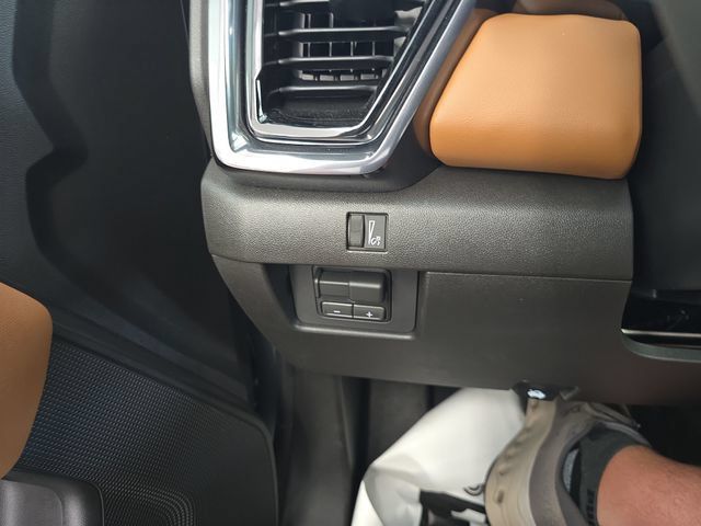 New 2026 GMC Canyon AT4 AWD/4WD image 21