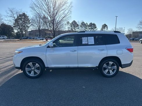 Used 2012 Toyota Highlander Limited image 2