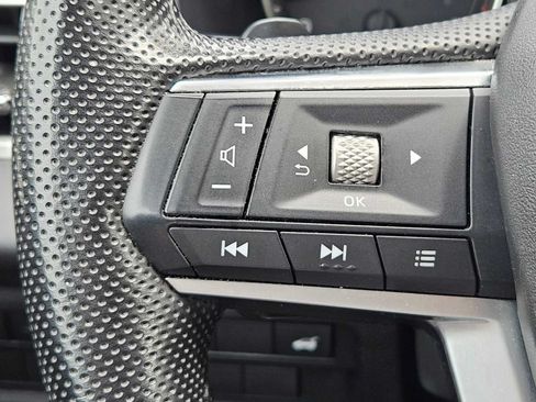 Used 2024 Mitsubishi Outlander SE FWD image 15