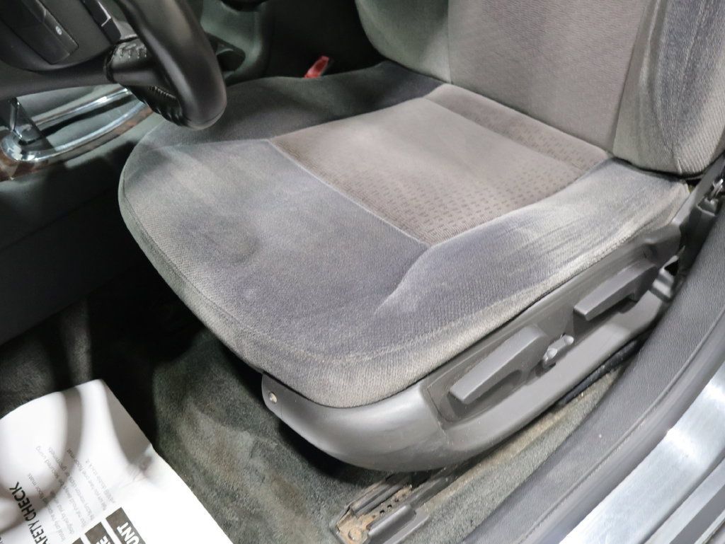 Used 2013 Chevrolet Impala LT FWD image 12