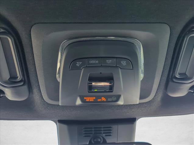 Certified 2025 Toyota Corolla SE FWD image 18