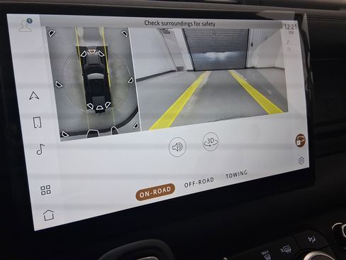 New 2025 Land Rover Defender 110 S image 20