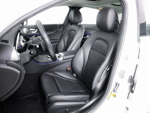 Used 2020 Mercedes-Benz C 300 4MATIC Sedan image 31