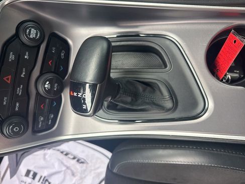 Used 2019 Dodge Challenger R/T w/ Plus Package image 26