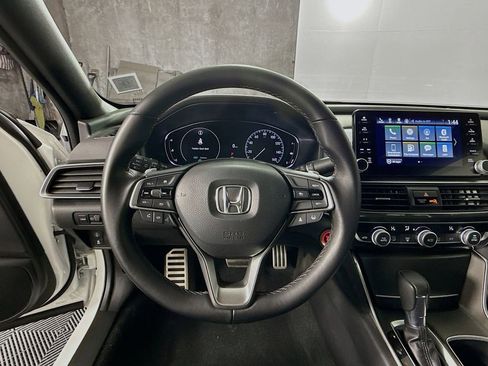 Used 2022 Honda Accord Sport image 11
