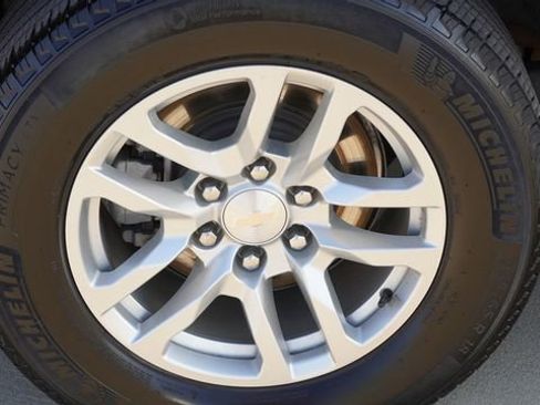 Used 2024 Chevrolet Tahoe LT image 11