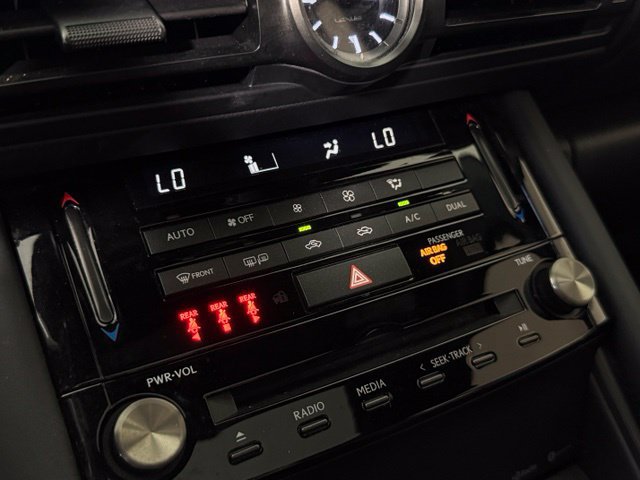 Used 2023 Lexus IS 300 w/ Comfort Package RWD image 21