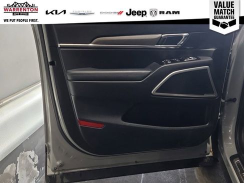 Used 2022 Kia Telluride EX w/ EX Premium Package AWD/4WD image 9