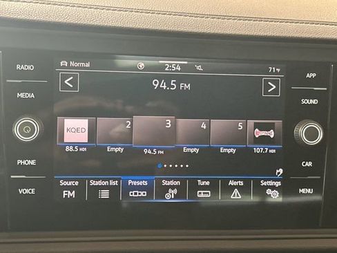 Used 2022 Volkswagen Jetta GLI Autobahn image 21