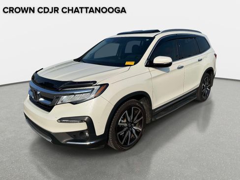 Used 2019 Honda Pilot Touring image 1