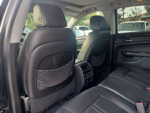 Used 2014 Cadillac SRX Luxury w/ Driver Awareness Package image 23