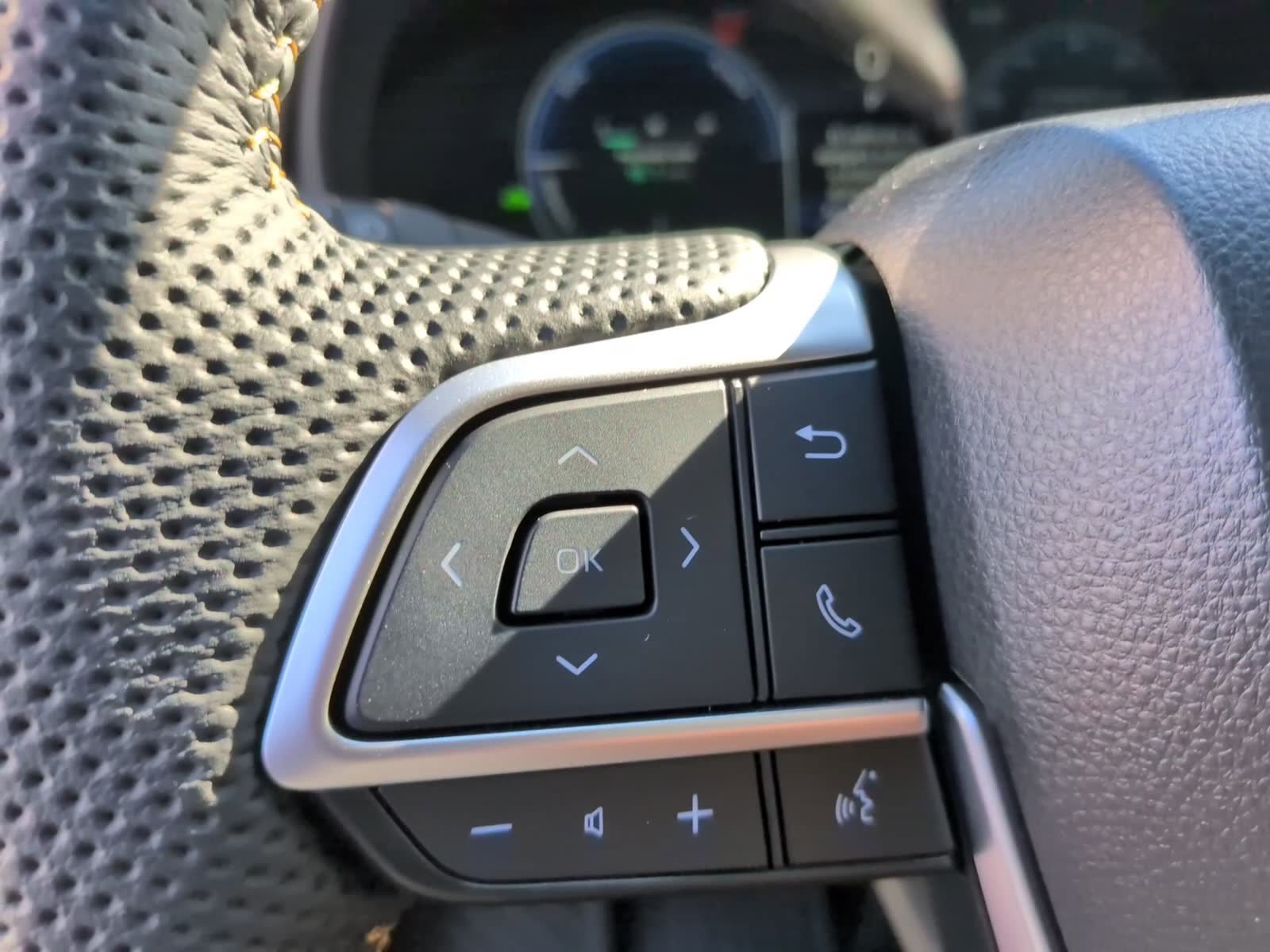 New 2026 Toyota Sienna XLE Woodland Edition AWD/4WD image 17