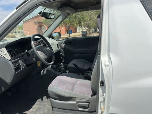 Used 1999 Chevrolet Tracker 2WD Convertible image 40