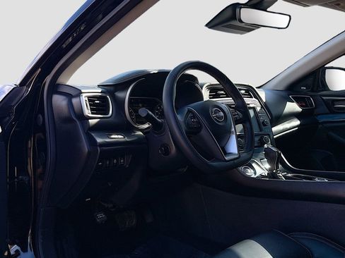 Used 2023 Nissan Maxima Platinum w/ Sport Mat Group image 9