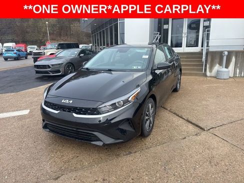 Used 2023 Kia Forte LXS image 3