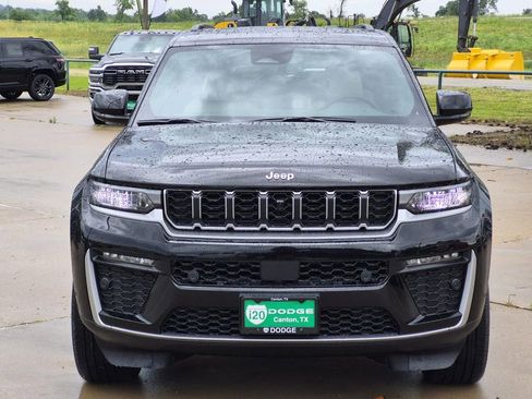 New 2026 Jeep Grand Cherokee L Limited w/ Luxury Tech Group II RWD image 3
