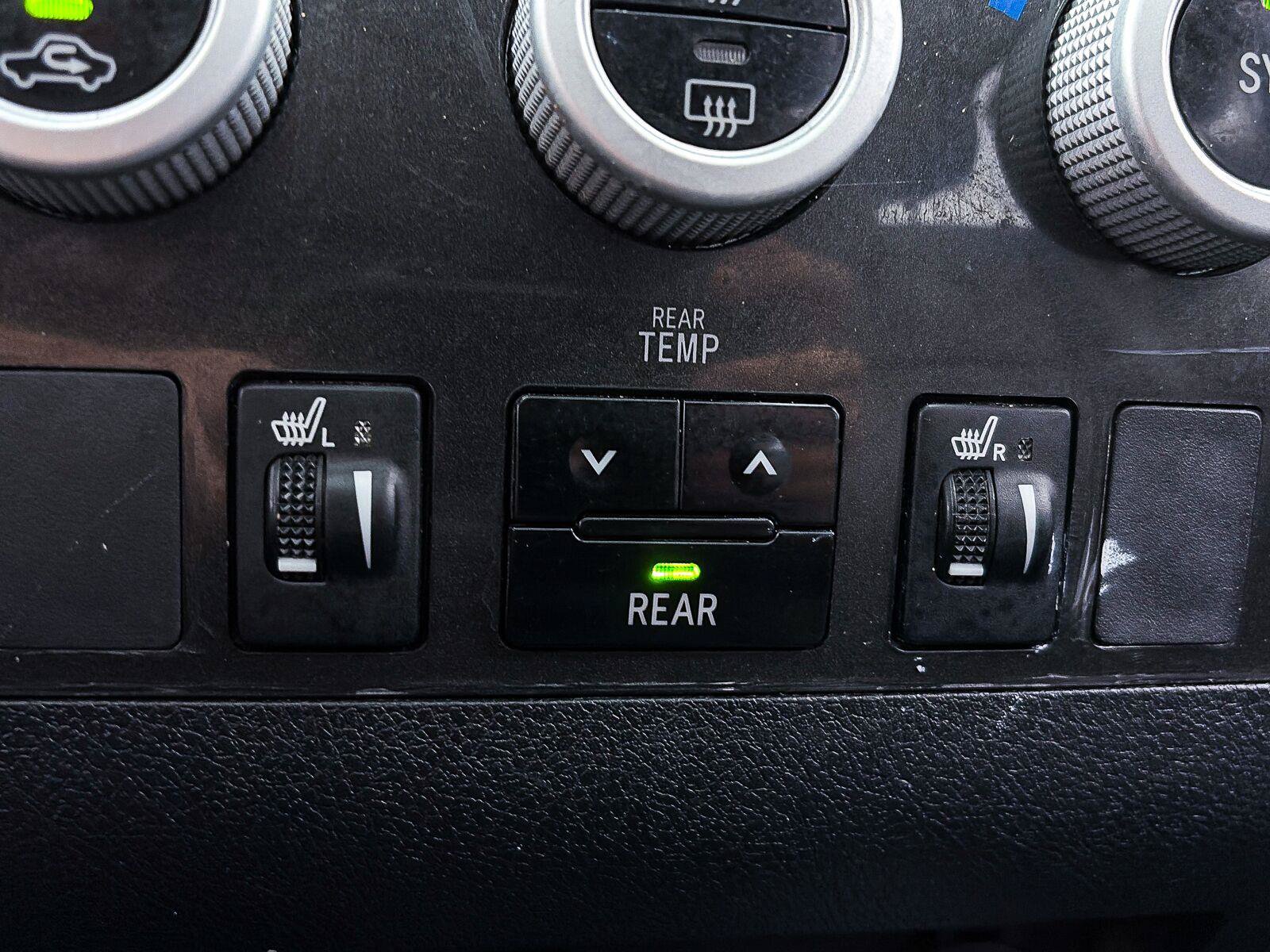 Used 2020 Toyota Sequoia TRD Pro w/ Carpet Mat Package (TMS) AWD/4WD image 27