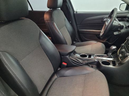 Used 2015 Chevrolet Malibu LT image 21