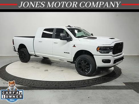 Used 2023 RAM 2500 Laramie AWD/4WD image 1