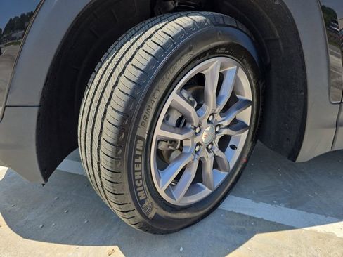 Used 2022 GMC Terrain SLT w/ Infotainment Package II image 32