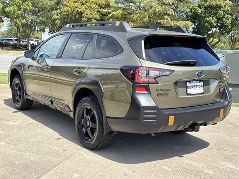 Used 2024 Subaru Outback Wilderness AWD/4WD image 11