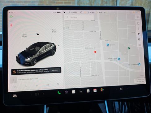 Used 2018 Tesla Model 3 image 36