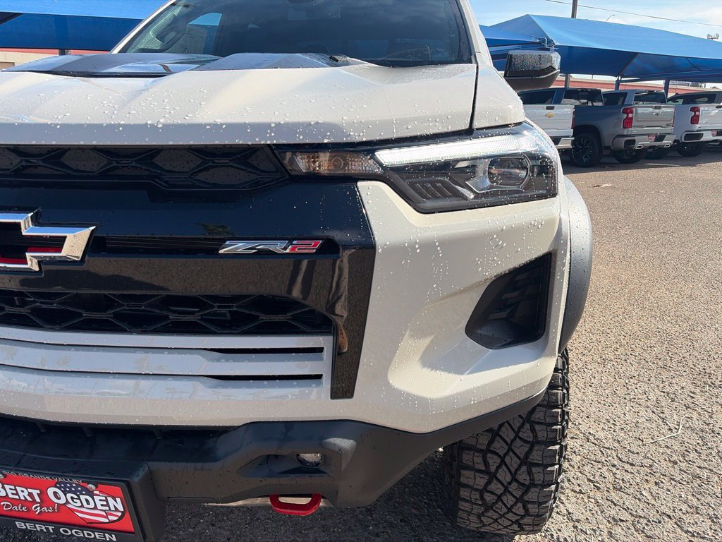 New 2026 Chevrolet Colorado ZR2 AWD/4WD image 3