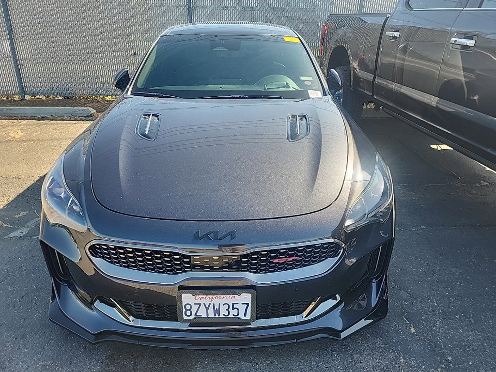 Certified 2022 Kia Stinger GT2 RWD image 2